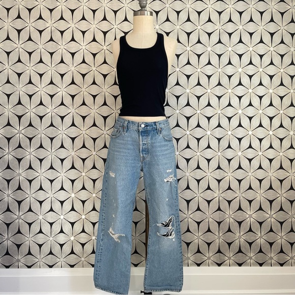 Levis 501 Button Up Ripped Jeans - Picture 1 of 6